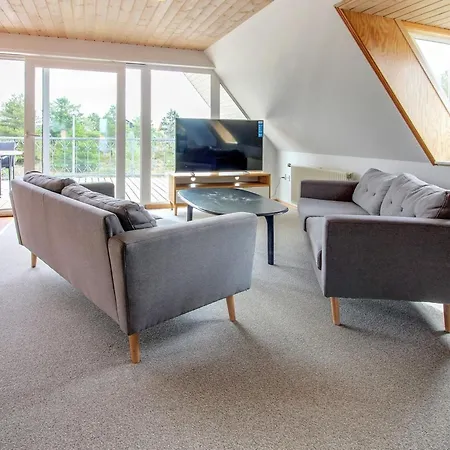 Lissa - 2-4km From The Sea By Interhome Leilighet
